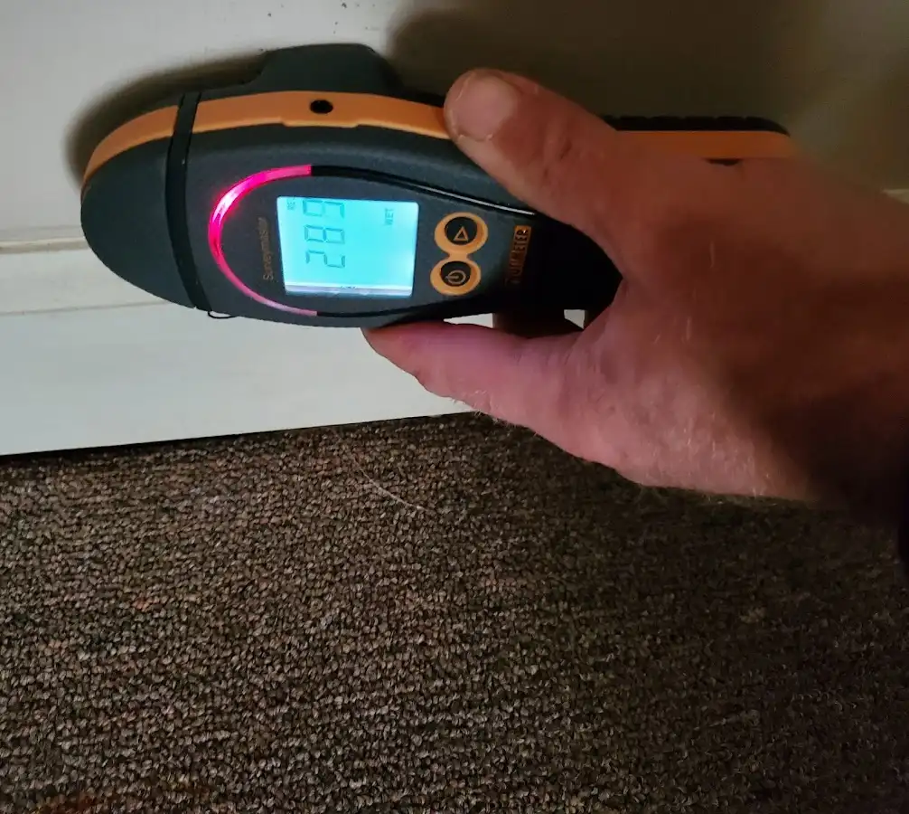 Moisture detection at baseboard during Mold Inspection & Testing in Delray Beach